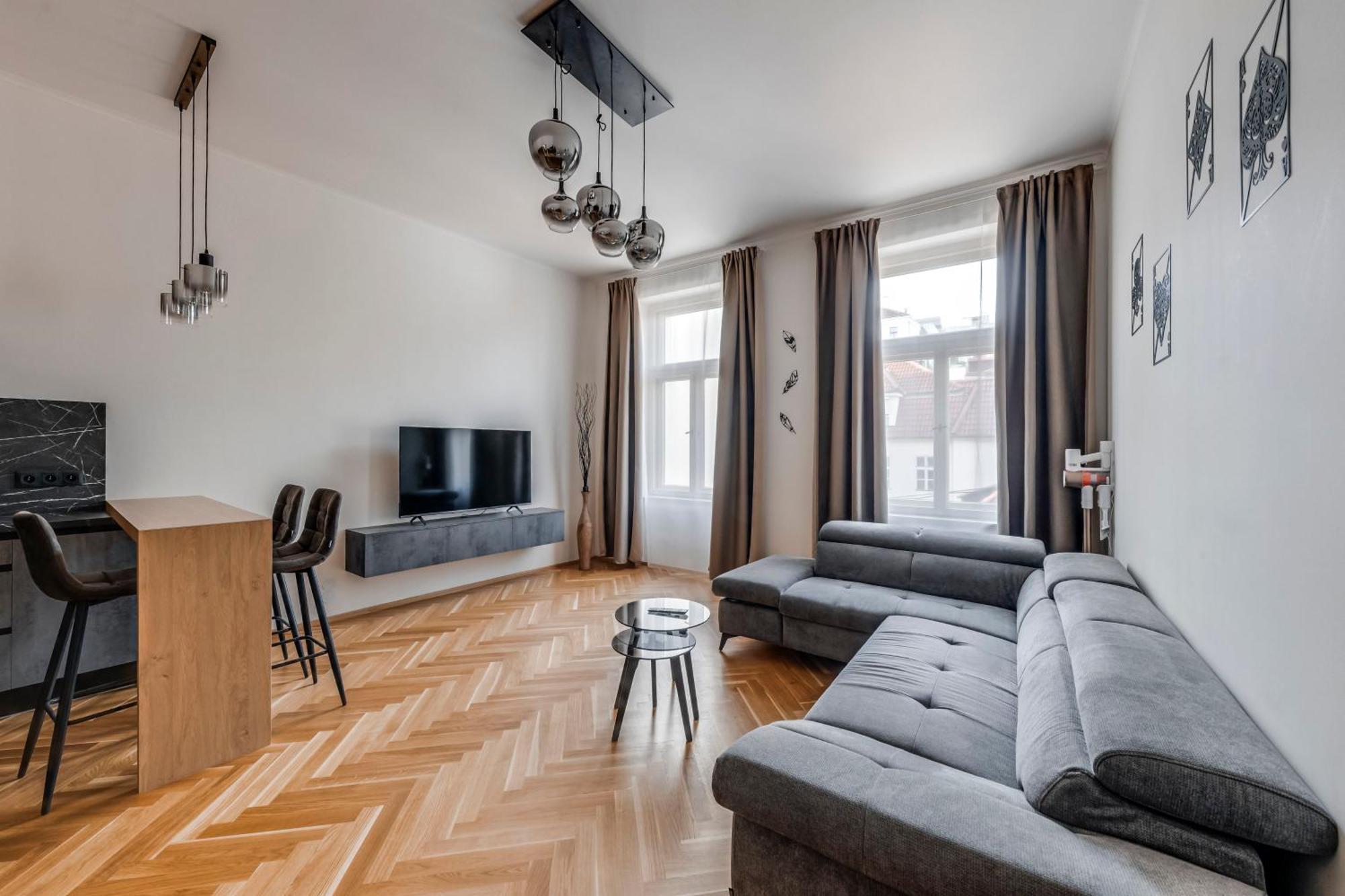 New Town Oases Apartment Прага Екстериор снимка